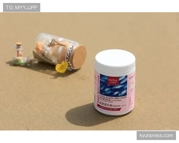 覃海洋家的冰箱里塞满蛋白粉，连饮料都喝零卡的